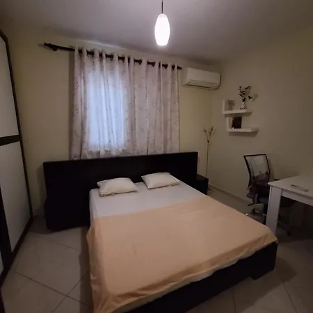 Lejlighed Stylish 1-bedroom