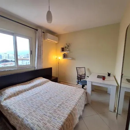 Stylish 1-bedroom アパート *