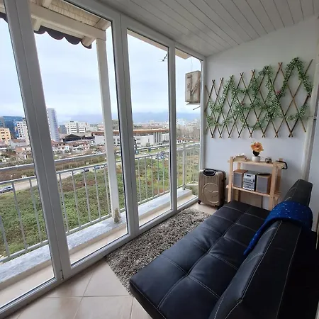 Stylish 1-bedroom Apartment