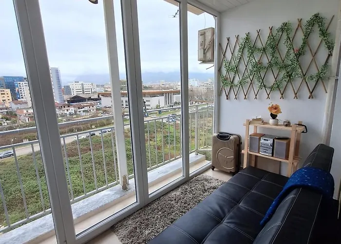 Stylish 1-bedroom Apartment